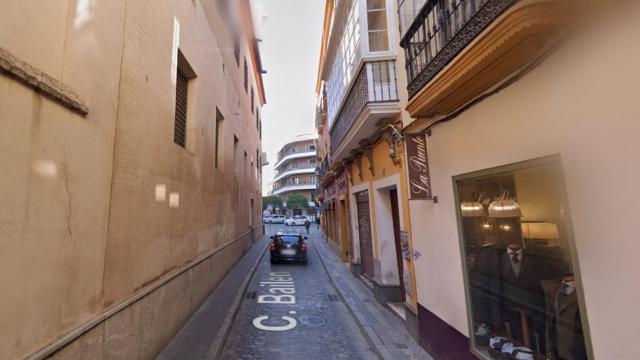 Edificio de la calle Bailén que hará obras para ser apartamentos turísticos