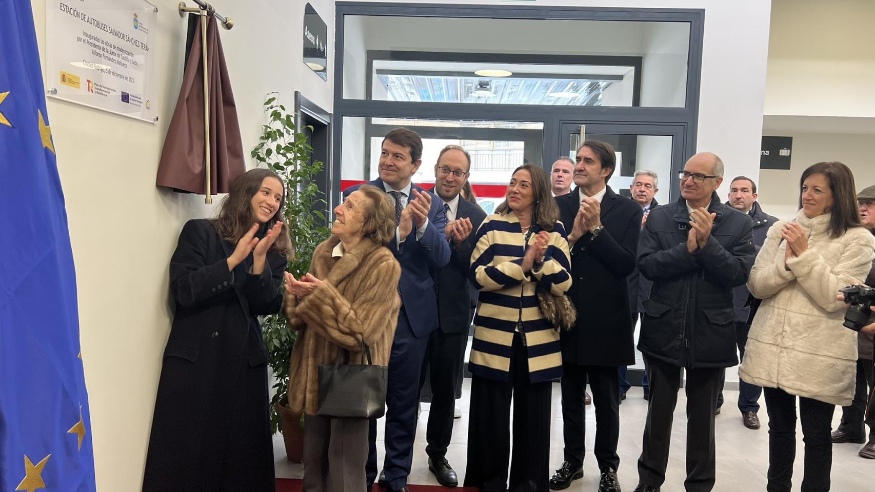 La familia de Salvador Sánchez-Terán en la inauguración de las obras de modernización de la estación de autobuses