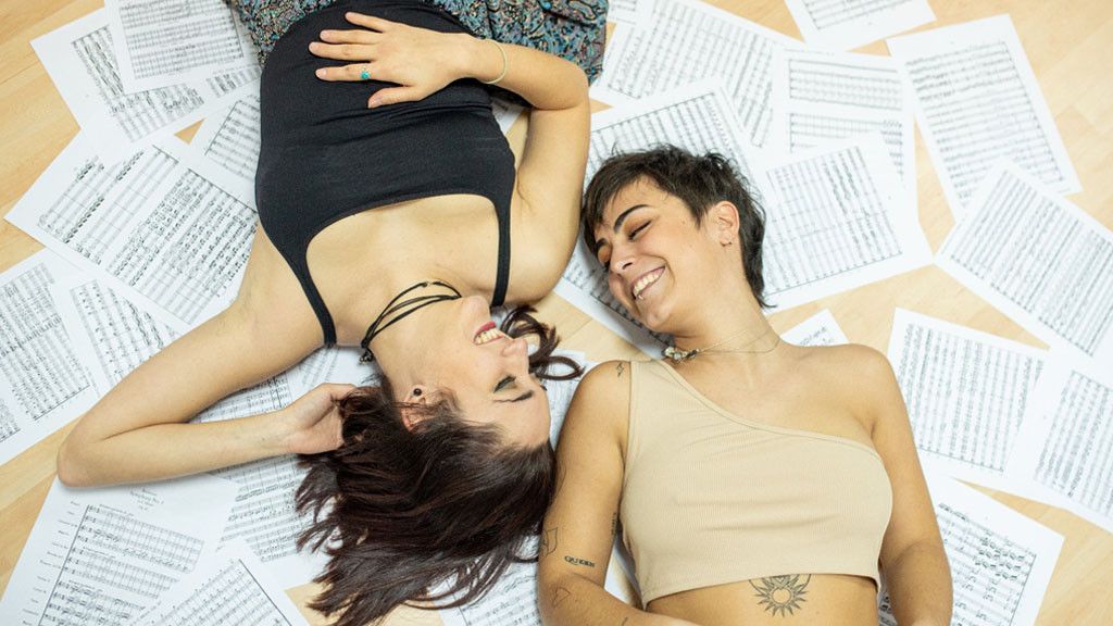 Andrea e Irene conforman el grupo 'Las Bulsara'