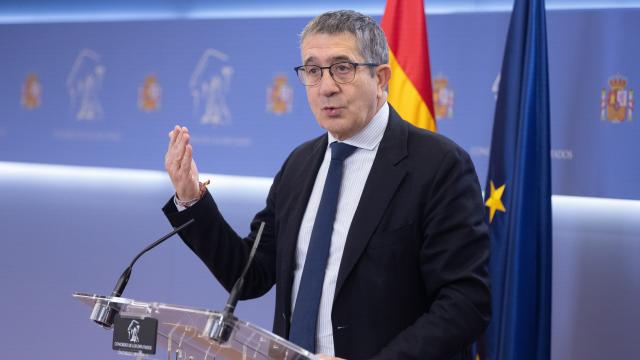 El portavoz del PSOE en el Congreso, Patxi López, este martes durante la rueda de prensa tras la Junta de Portavoces.