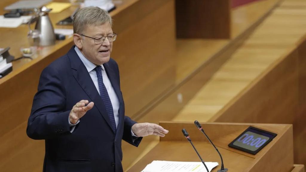 El expresidente de la Generalitat, Ximo Puig, en una imagen de archivo en las Cortes Valencianas