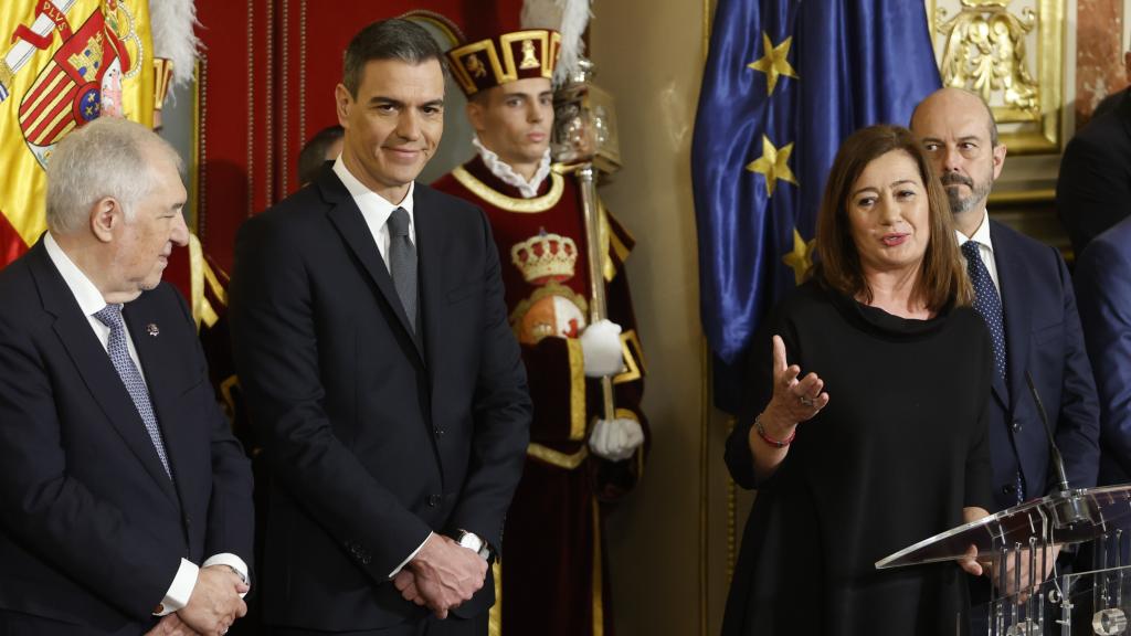 Armengol, la presidenta del Congreso, durante su discurso por el Día de la Constitución.
