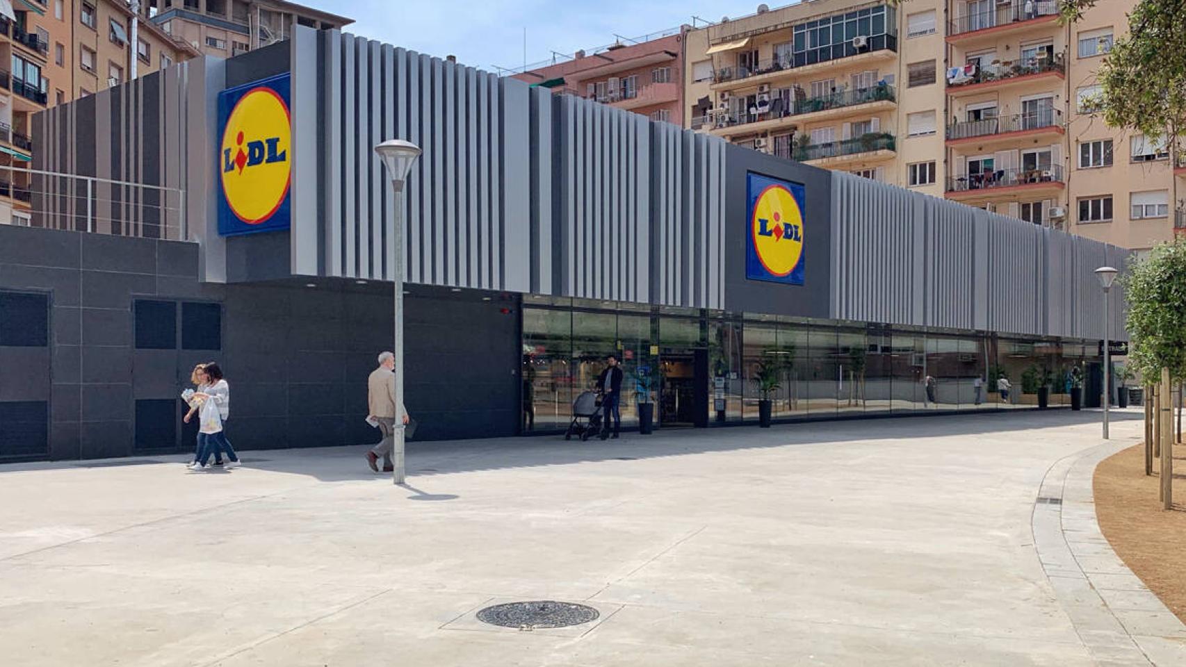 Fachada Lidl.