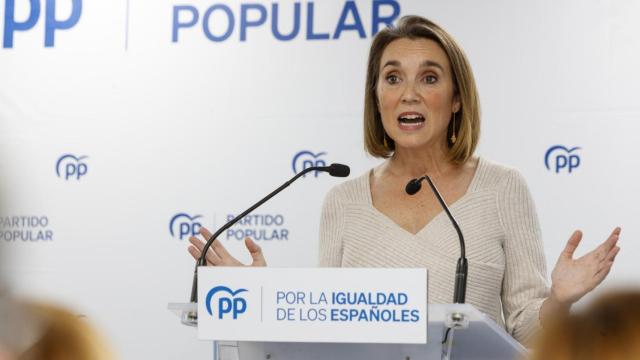 La secretaria general del PP, Cuca Gamarra, en el Comité de Dirección del PP-Aragón, este jueves.