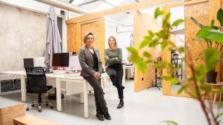 El equipo Bauwood en sus oficinas en Madrid.