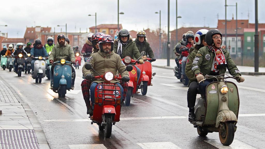 León acoge la ‘Scooter Run’ del Purple Weekend, con concentración previa  y recorrido posterior por la ciudad