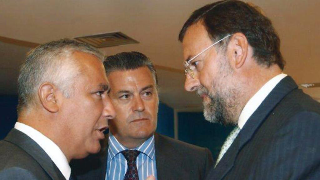 Javier Arenas, Luis Bárcenas y Mariano Rajoy.