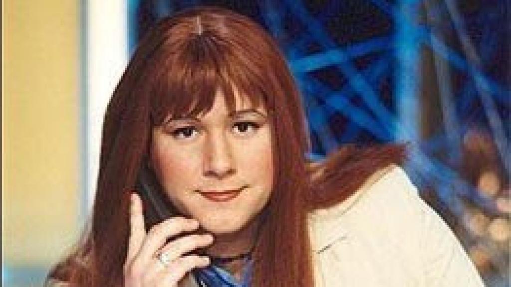 Carlos Latre interpretando a la becaria Bea en 'Crónicas Marcianas'.