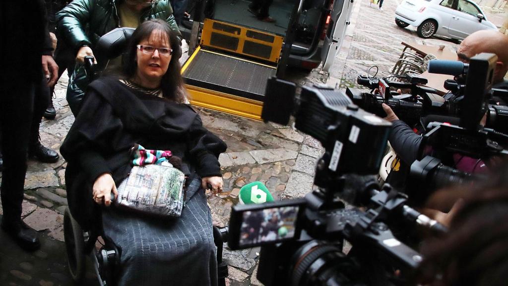 La Audiencia Provincial de León acoge la primera sesión del juicio contra el exconcejal de Ponferrada y exdiputado provincial Pedro Muñoz por tentativa de homicidio y otros delitos hacia su exmujer