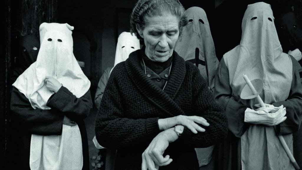 'La España oculta' de Cristina García Rodero. Magnum Photos / Colección ”la Caixa”