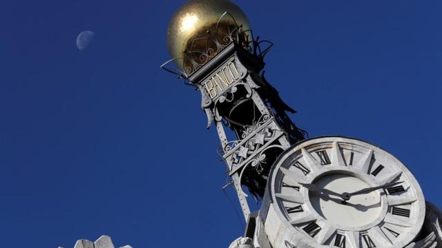 Detalle de la fachada del Banco de España.