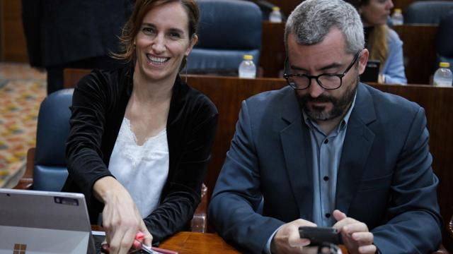 Mónica García, ministra de Sanidad, y Javier Padilla, secretario de Estado de Sanidad.