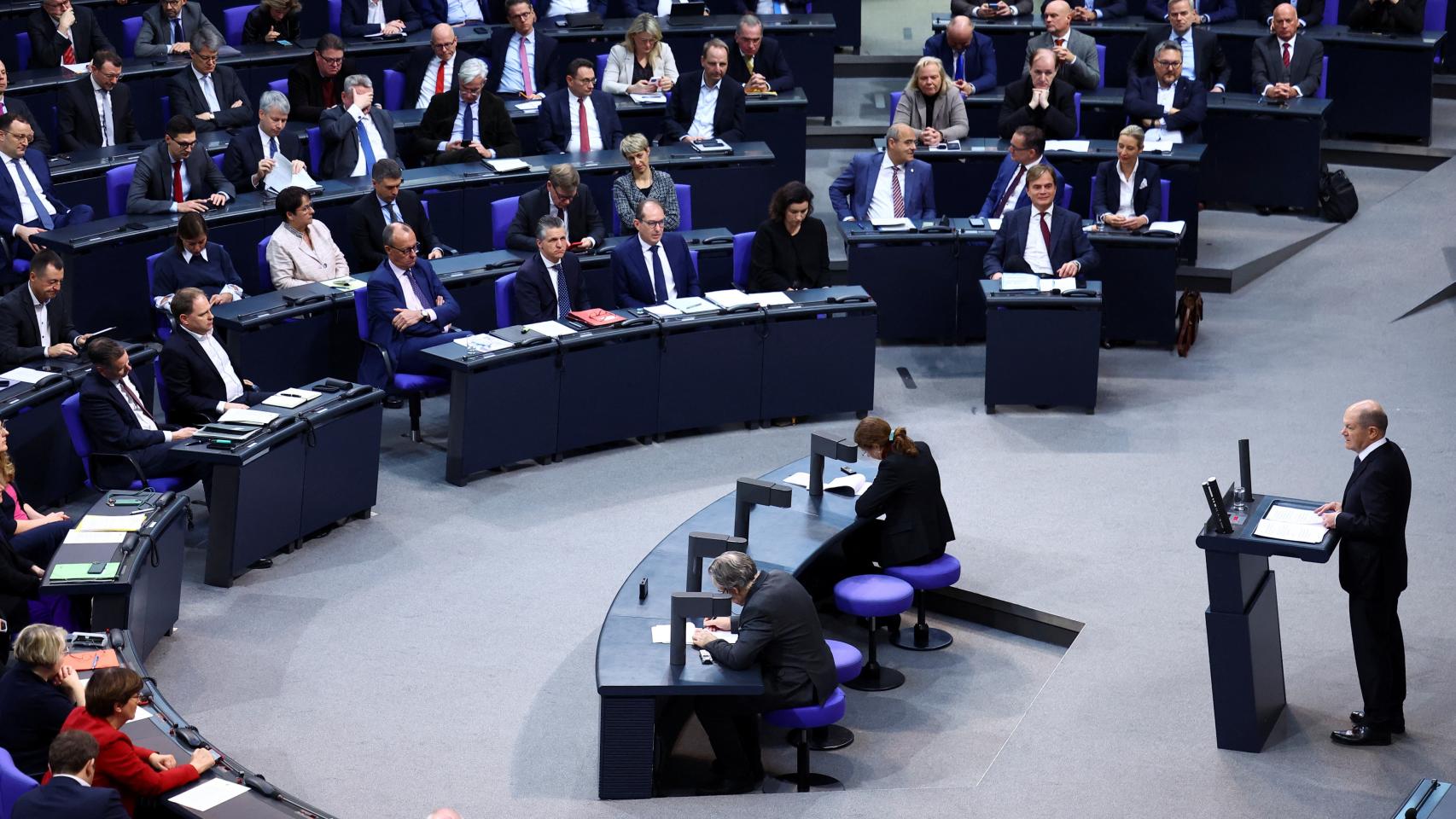 Scholz se dirige al parlamento alemán sobre la crisis presupuestaria en Berlín.