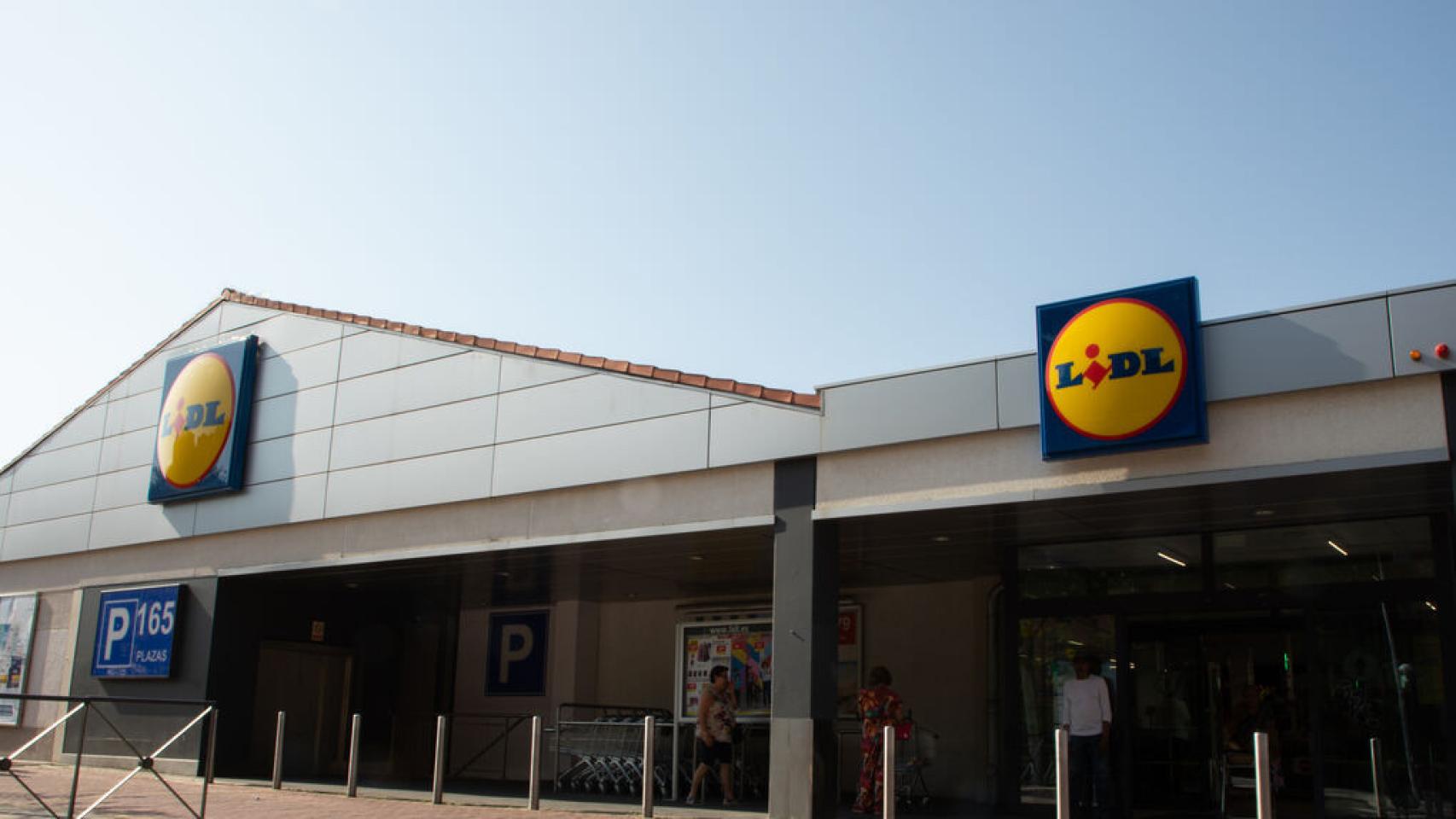 Fachada Lidl.