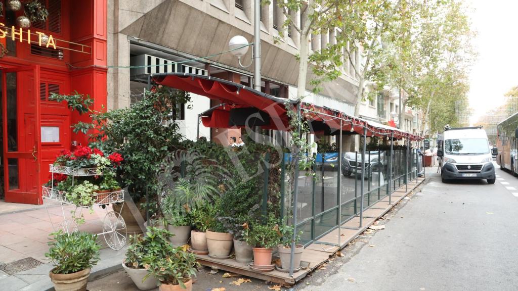 El restaurante cuenta con espacio para 300 comensales.