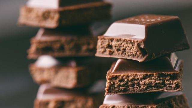 Onzas de chocolate.