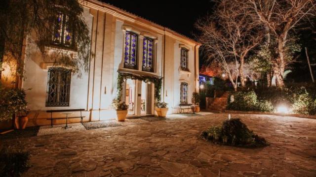 Exterior de Hacienda del Álamo en Málaga.