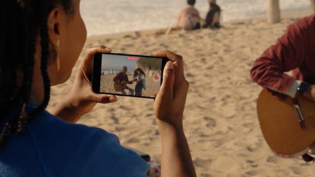 El iPhone se adelanta a Apple las Vision Pro: así puedes grabar ya vídeo espacial desde tu móvil