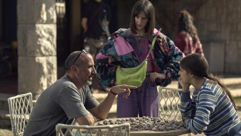 Pau Freixas ('Todos mienten'): Se exige que las mujeres sean las mejores madres, pero a veces les importa un pepino