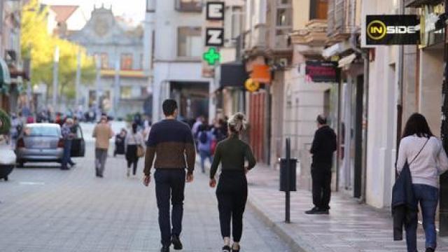 El comercio de Medina también se viste de fiesta por Navidad