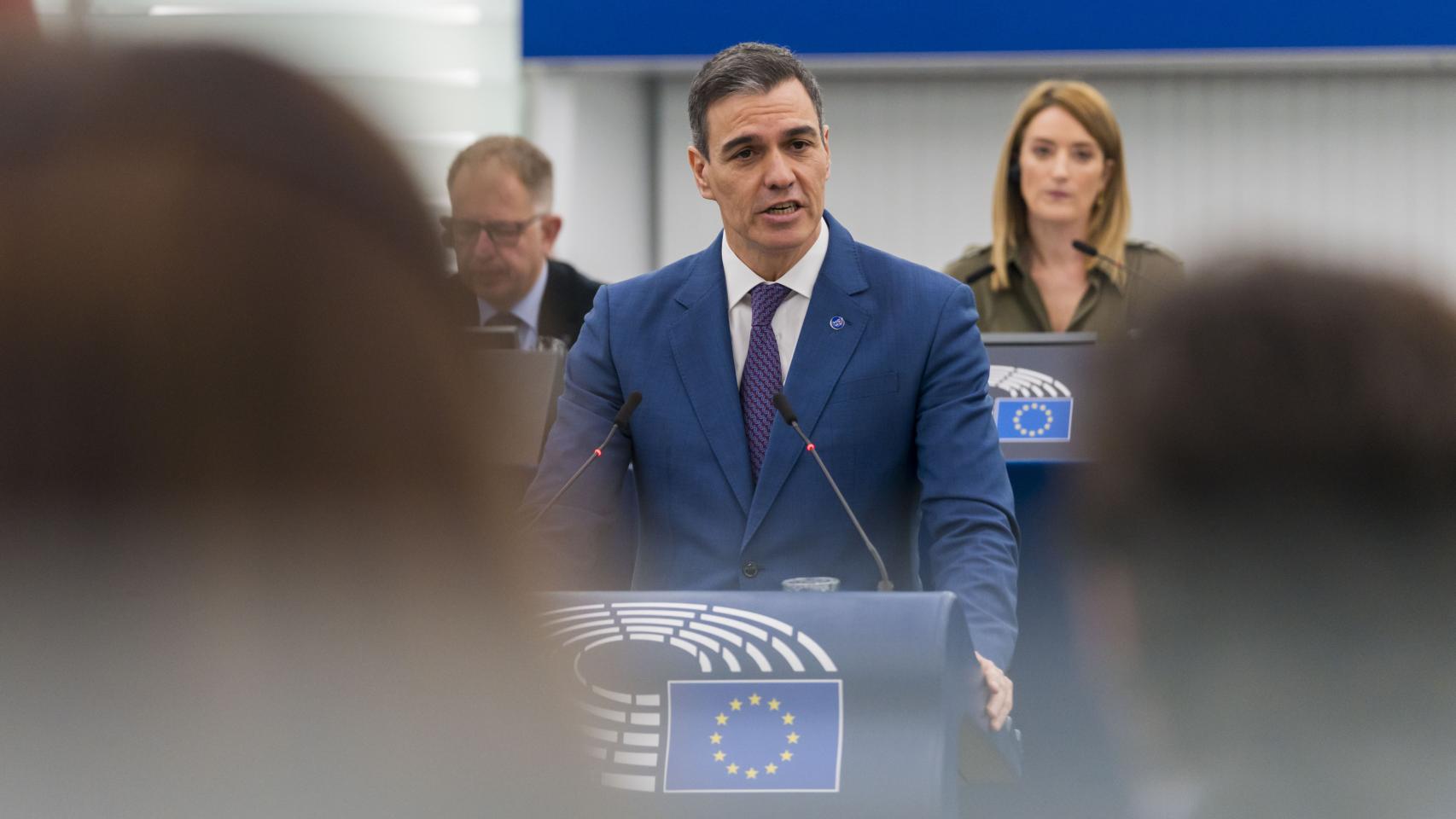 Pedro Sánchez, presidente del Gobierno, se dirige al pleno del Parlamento Europeo, en Estrasburgo.