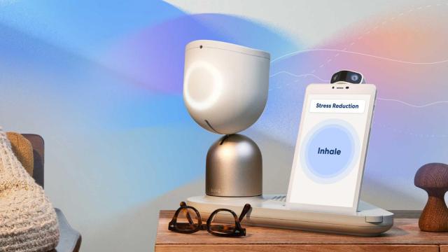 Robot ElliQ de Intuition Robotics.