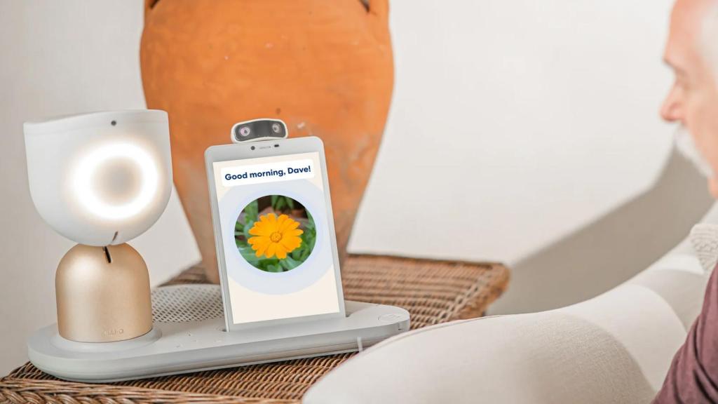 Robot ElliQ de Intuition Robotics.