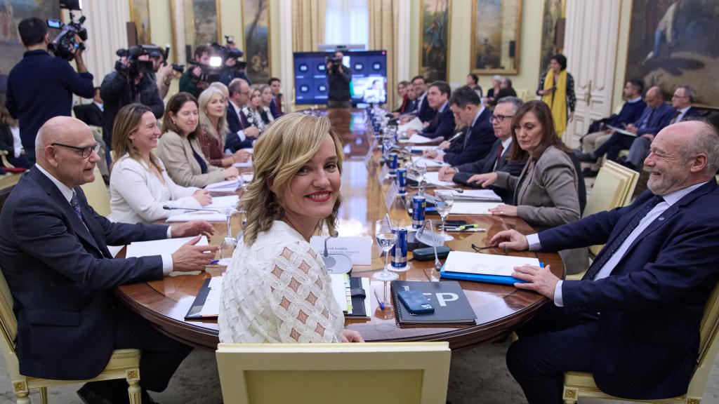 La ministra de Educación, Formación Profesional y Deportes, Pilar Alegría, presidiendo la Conferencia Sectorial de Educación, este martes.