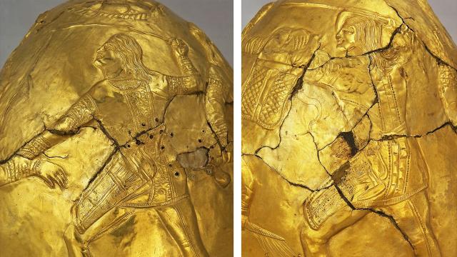 Unos guerreros escitas representados en un objeto de oro con artefactos de cuero.