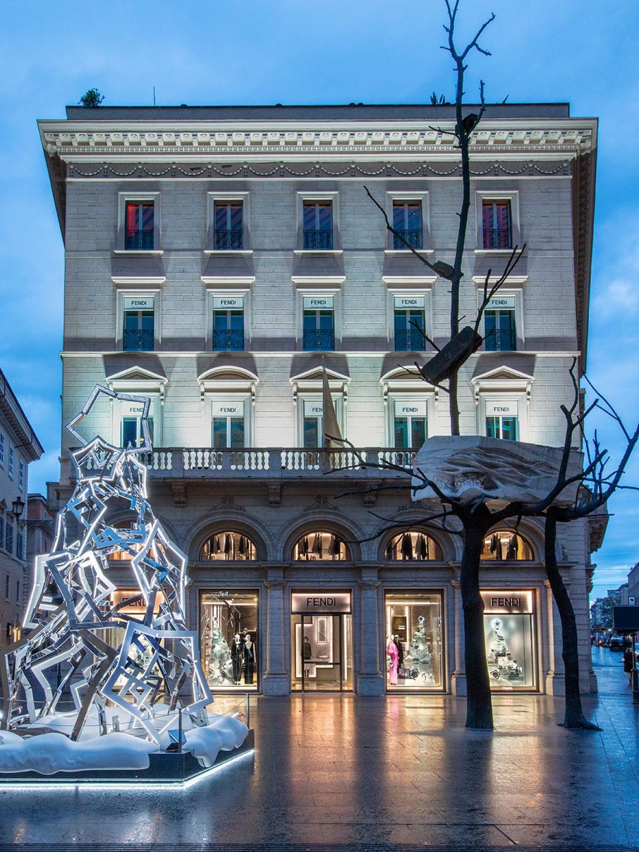 Decoración navideña de Fendi
