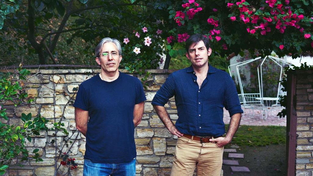 Chris y Paul Weitz en una imagen de archivo.