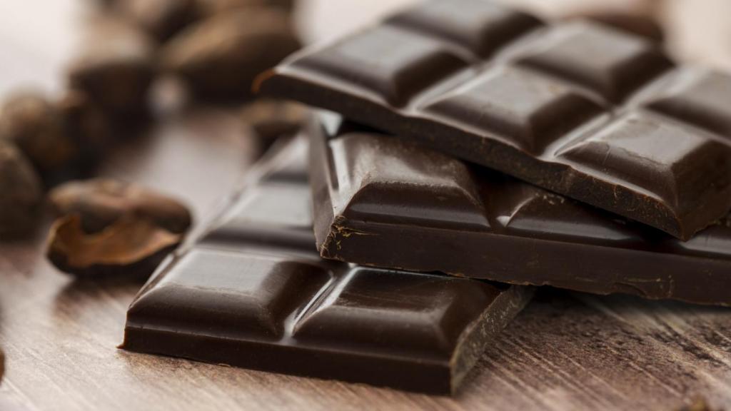 Chocolate negro.