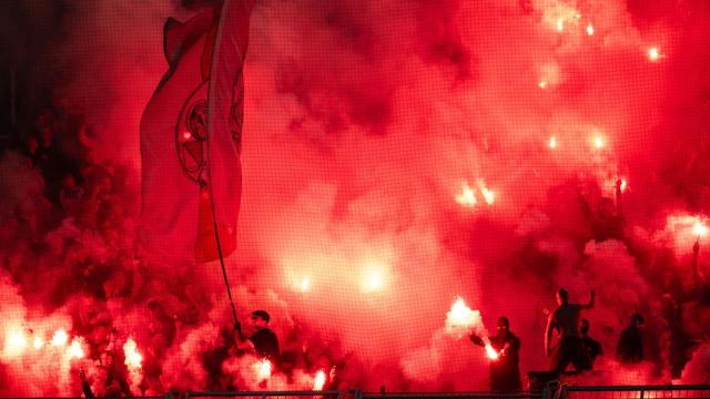 Aficionados del Ajax durante un partido.