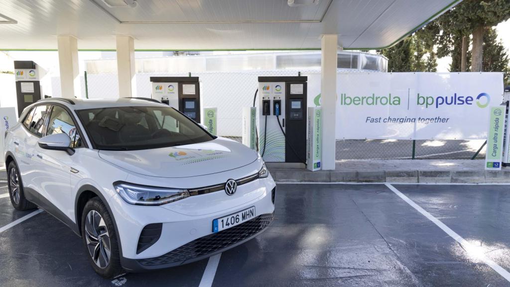 Estación de recarga ultrarrápida de Iberdrola | BP Pulse en la provincia de Cádiz.