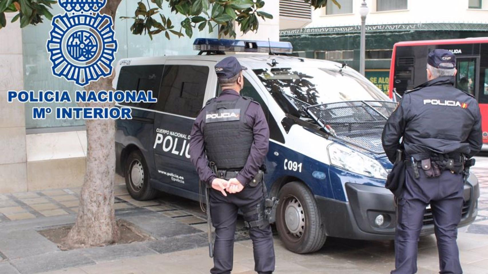 Agentes de la Policía Nacional en una imagen de archivo.