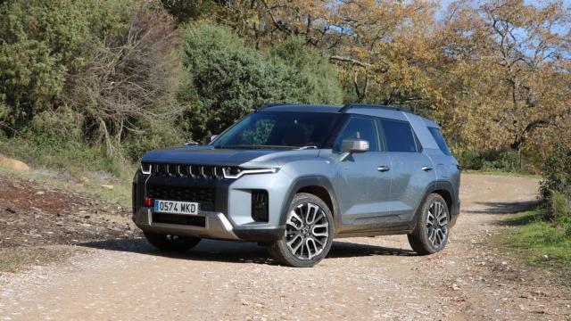 El SsangYong Torres durante su ruta a los pies de la Sierra de Gredos.