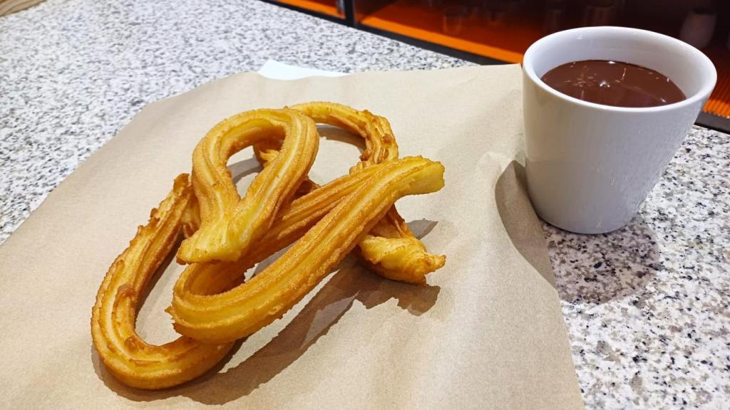 El chocolate con churros de la Churrería Calderón.