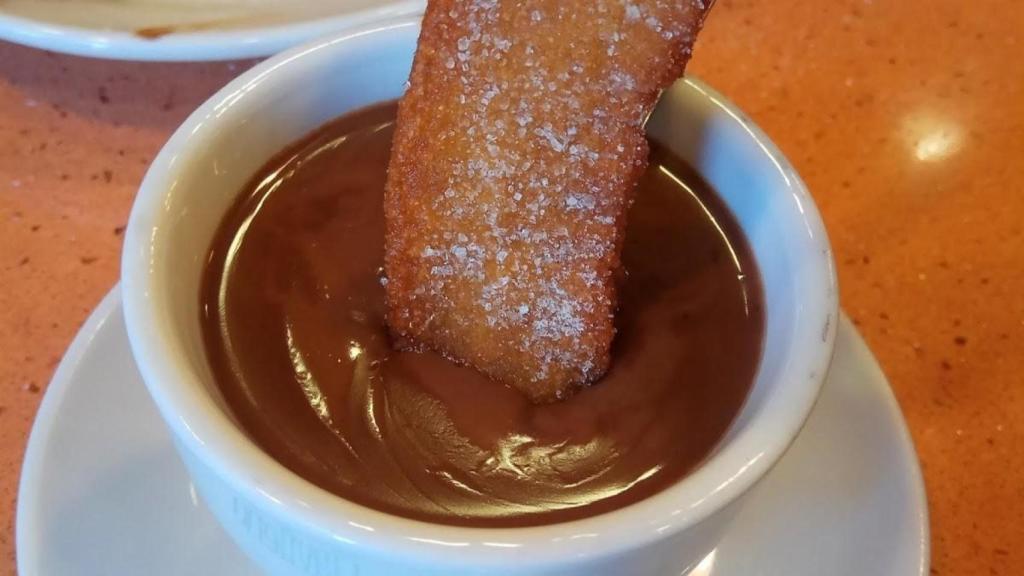 El chocolate a la tasa y las porras de Chocolat.
