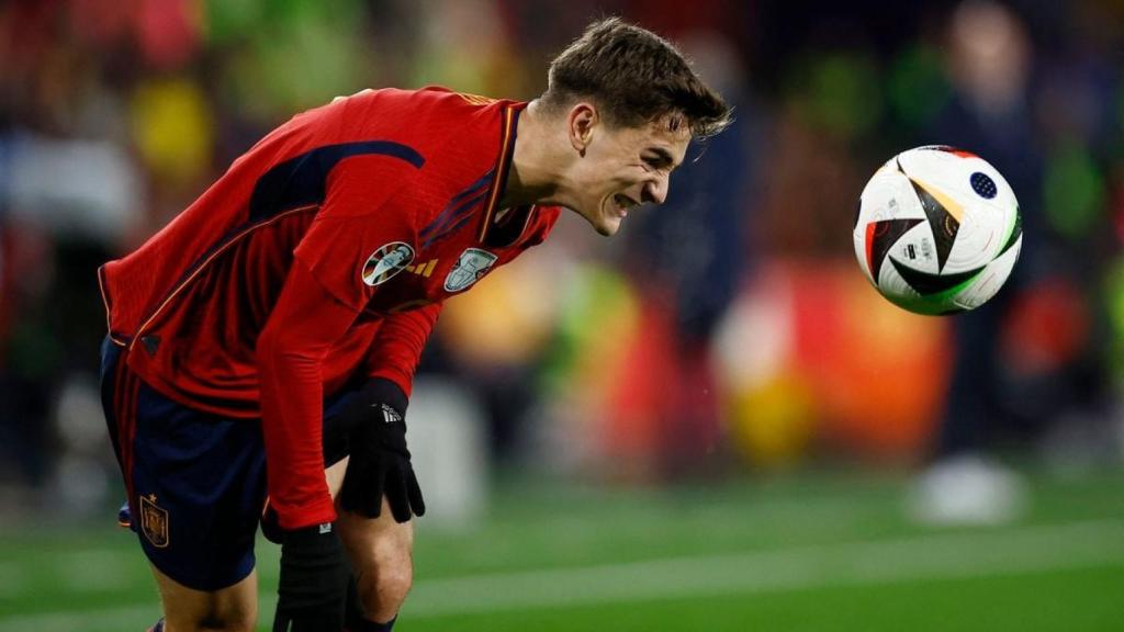 Gavi se lesiona durante el partido entre España y Georgia