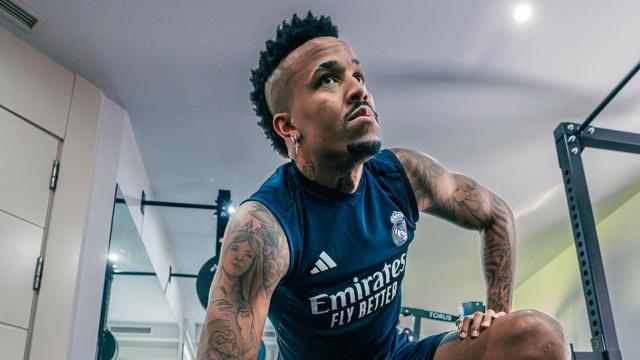 Éder Militao, entrenando en el gimnasio