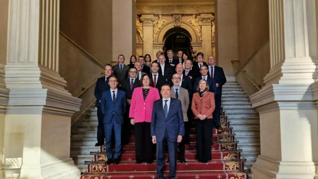 El consejero de Agricultura, Luis Planas, con los consejeros del área de las comunidades autónomas.