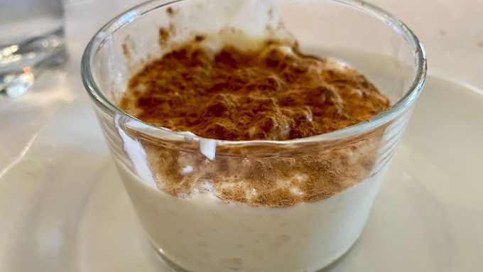 Arroz con leche casero.