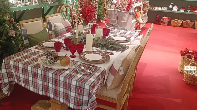 Taller de decoración de mesas de Navidad