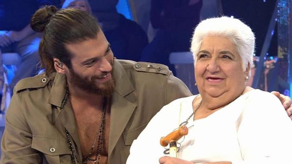 Muere Jesusa, la fan española que más quería a Can Yaman: así fue la sorpresa que le dio el actor en 'Volverte a ver'