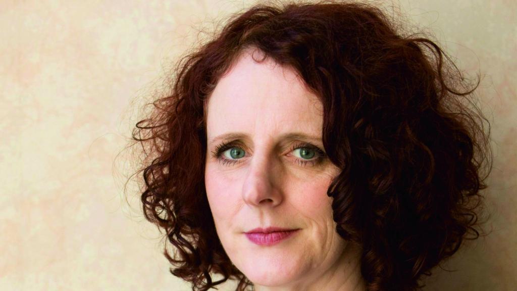 Maggie O' Farrell.