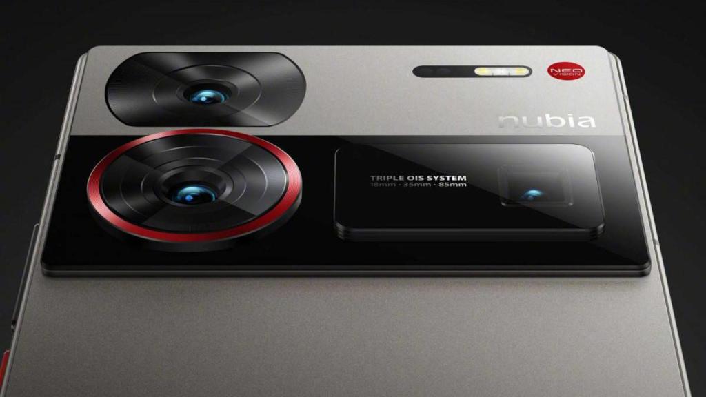 El conjunto de cámaras del Nubia Z60 Ultra