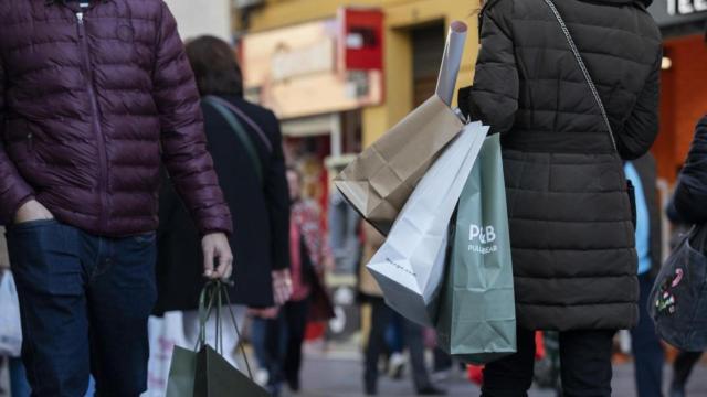 Siete consejos para ahorrar en las compras de Navidad