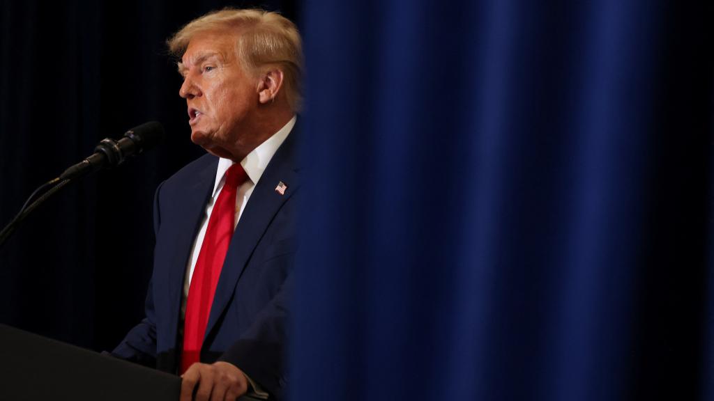 Donald Trump, candidato y expresidente republicano de EEUU, asiste a un acto de campaña el martes en Iowa.