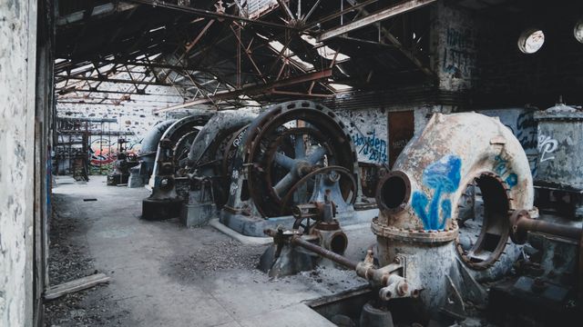 Una fábrica abandonada en imagen de archivo.