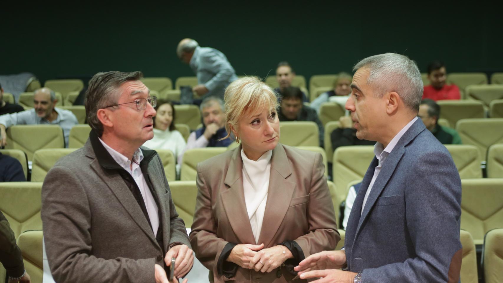 El director general de Patrimonio Natural y Política Forestal, José Ángel Arranz; y la delegada territorial de la Junta de Castilla y León en Zamora, Leticia García